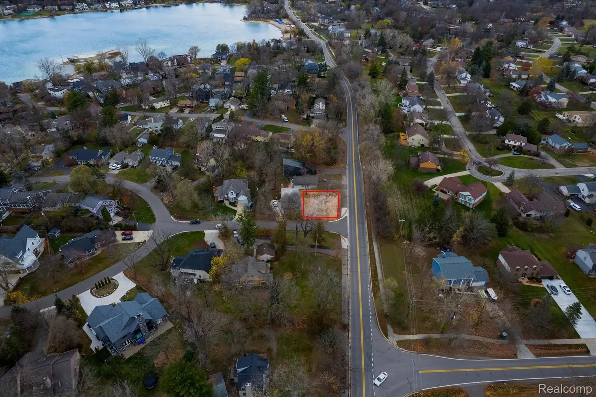 1469 Highmoor Way Lakeshire, Bloomfield, MI 48323 - #1