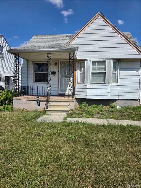 16219 Fairmount Drive, Detroit, MI 48205