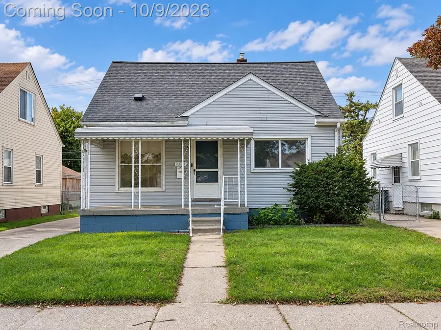 23789 Harding Avenue, Hazel Park, MI 48030 - #2
