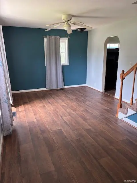 7057 Lapeer rd Lapeer Rd, Davison, MI 48423 - #2