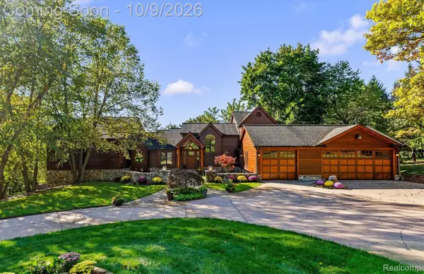 4455 Heron Street, Rochester, MI 48306