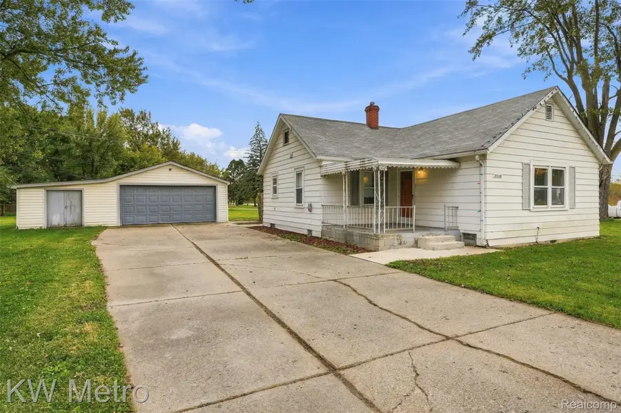 31245 Beverly Road, Romulus, MI 48174 - #2