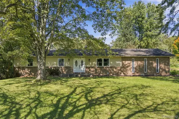 11301 Faussett Road, Fenton, MI 48430