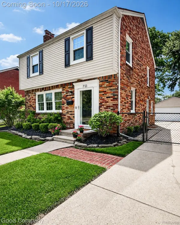 713 N Wilson Avenue, RoyalOak, MI 48067