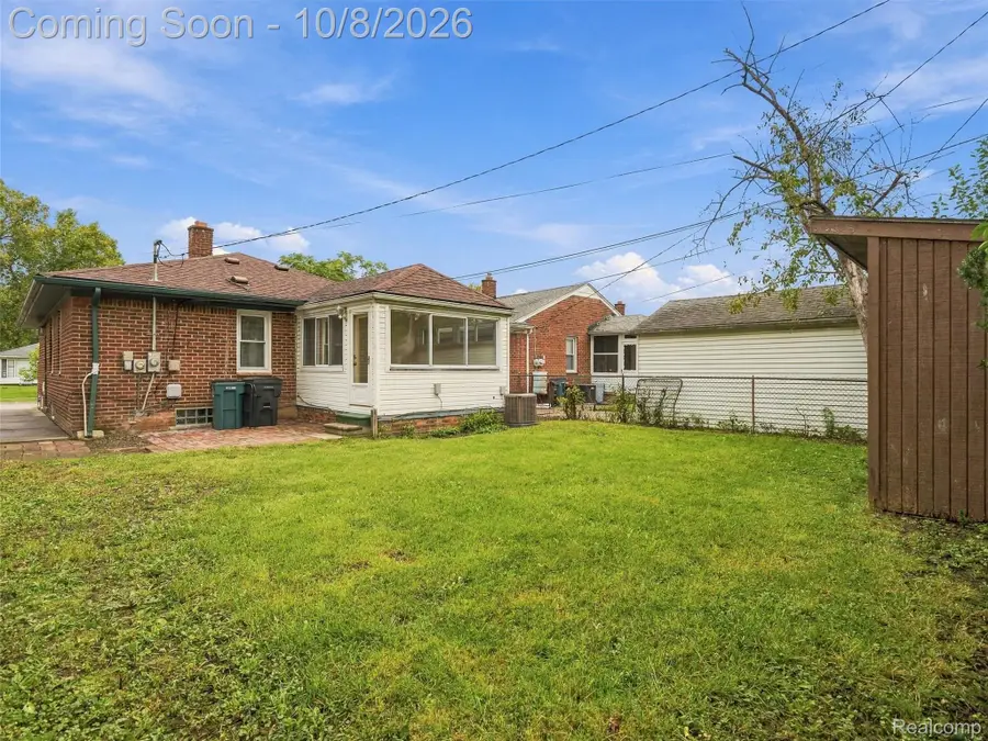 13031 Oak Park Boulevard S, Oak Park, MI 48237 - #3