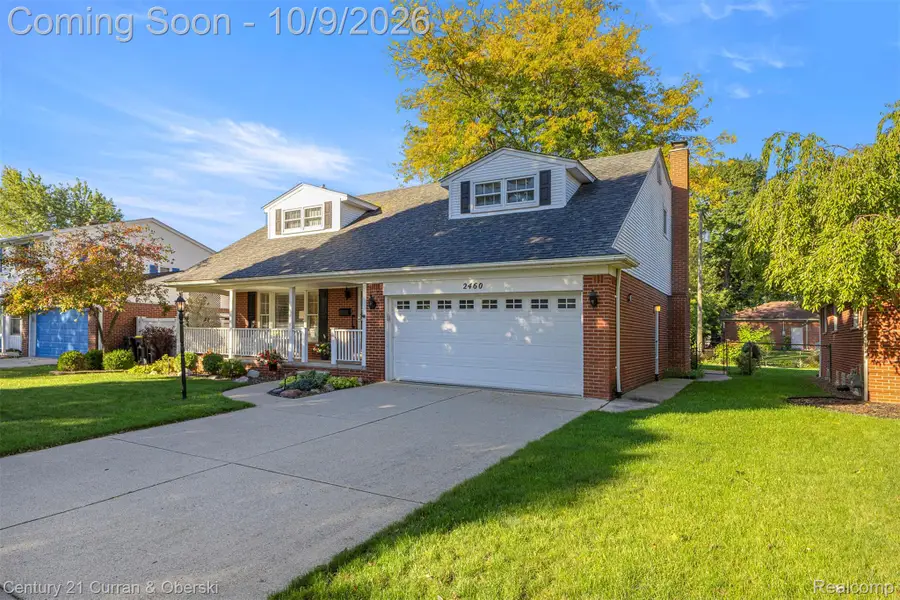 2460 Cambridge Street, Trenton, MI 48183 - #2
