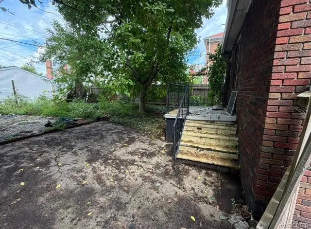 17393 Wisconsin Street, Detroit, MI 48221 - #2