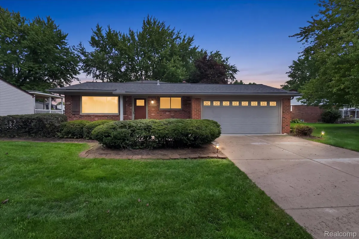 44546 Twyckingham Lane, Canton, MI 48187 - #1
