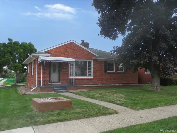 17905 Toepfer Drive, Eastpointe, MI 48021