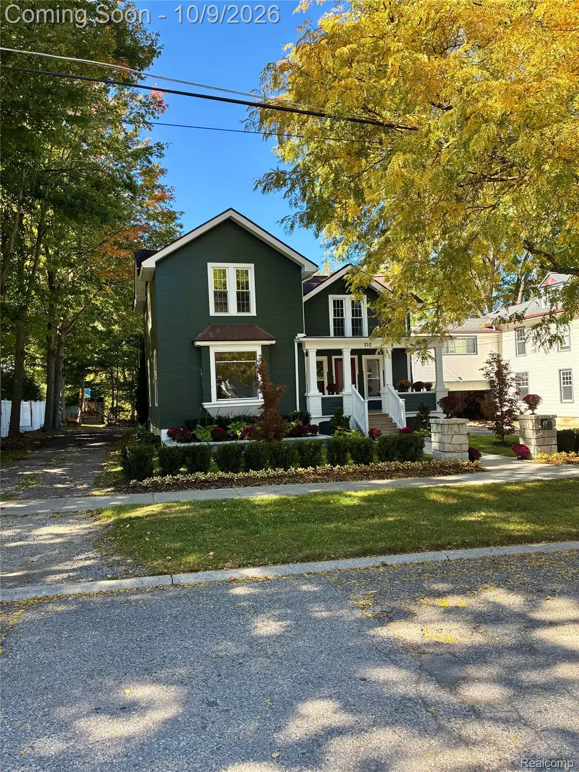 210 College Street, Holly, MI 48442 - #1