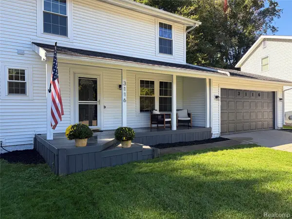 3116 Scarborough Road, Lansing, MI 48910