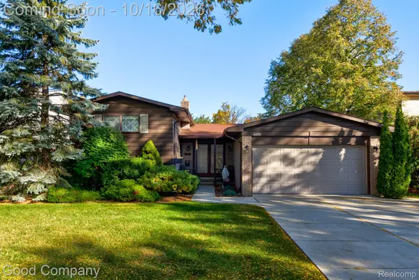 4951 Surrey Drive, SterlingHeights, MI 48310