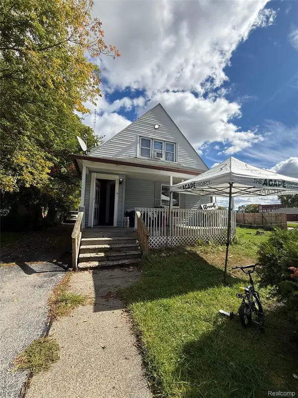 954 S 12th Street, Saginaw, MI 48601