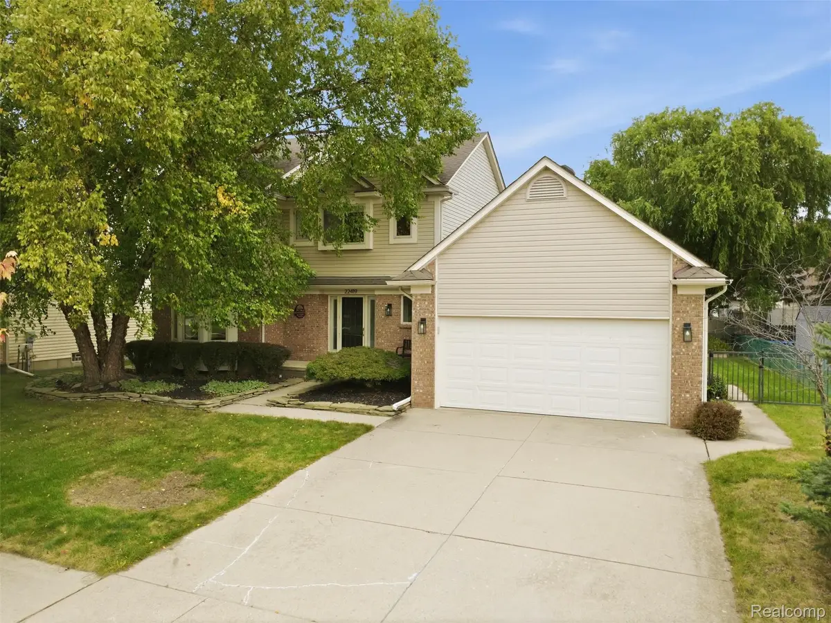 22419 Streamside Drive, Macomb, MI 48044 - #1