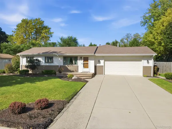 1087 Collingwood Drive, RochesterHills, MI 48307