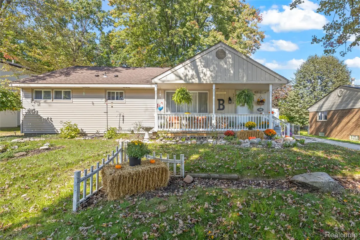 33718 Barrington Street, Westland, MI 48186 - #1