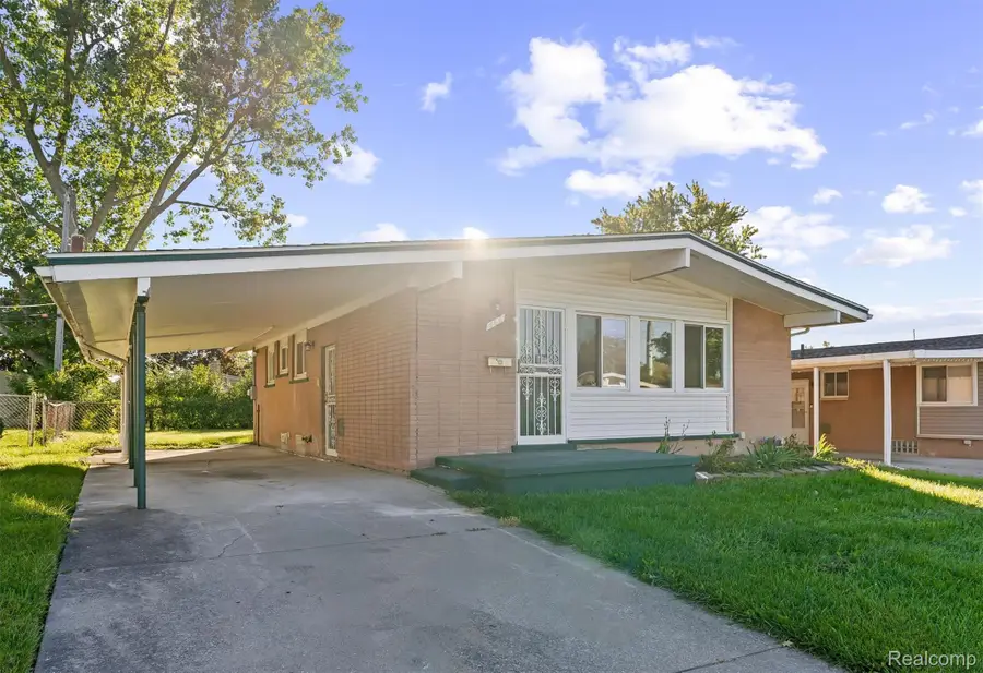 466 Thors Street, Pontiac, MI 48342 - #2