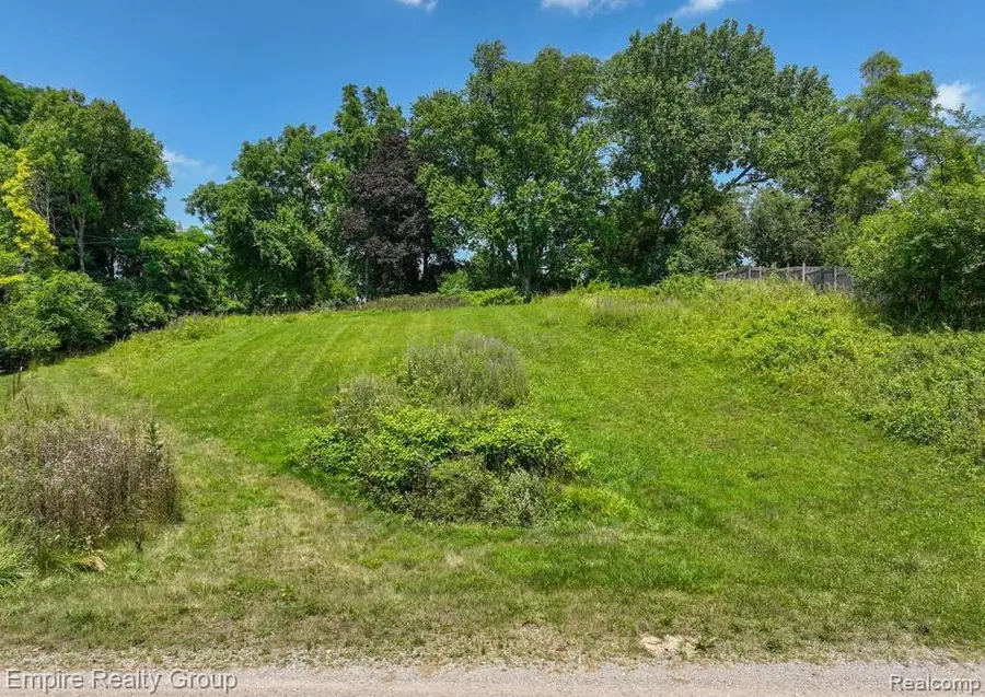 3104 Spring Street, West Bloomfield, MI 48322 - #3