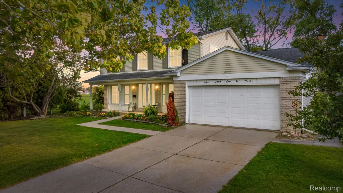 14609 Brookline Street, Riverview, MI 48193 - #1