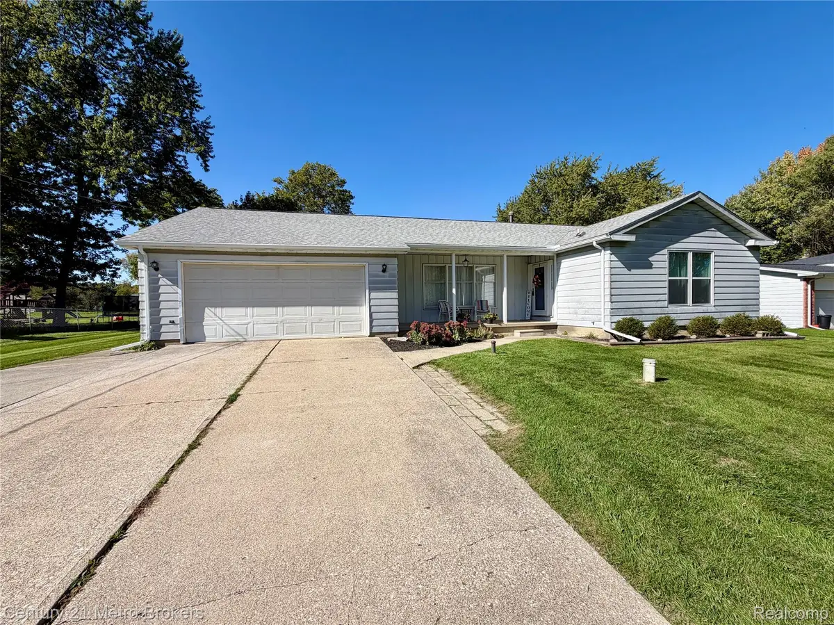 7048 Brittwood Lane, Flint, MI 48507 - #1