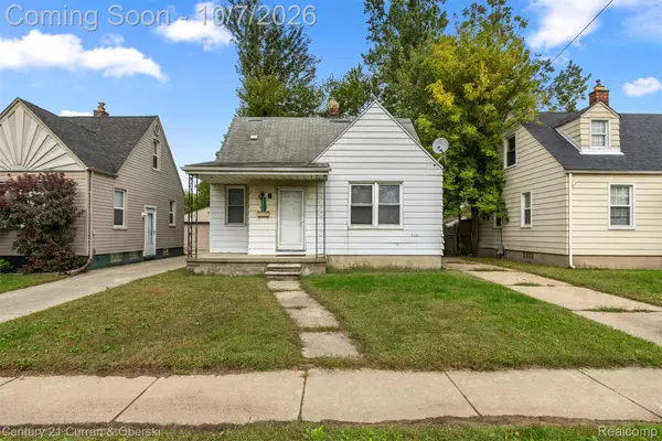 26016 Pennie Street, DearbornHeights, MI 48125