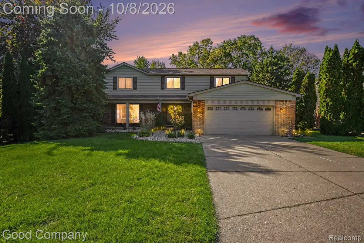 2810 Sandhurst, Rochester, MI 48307 - #1