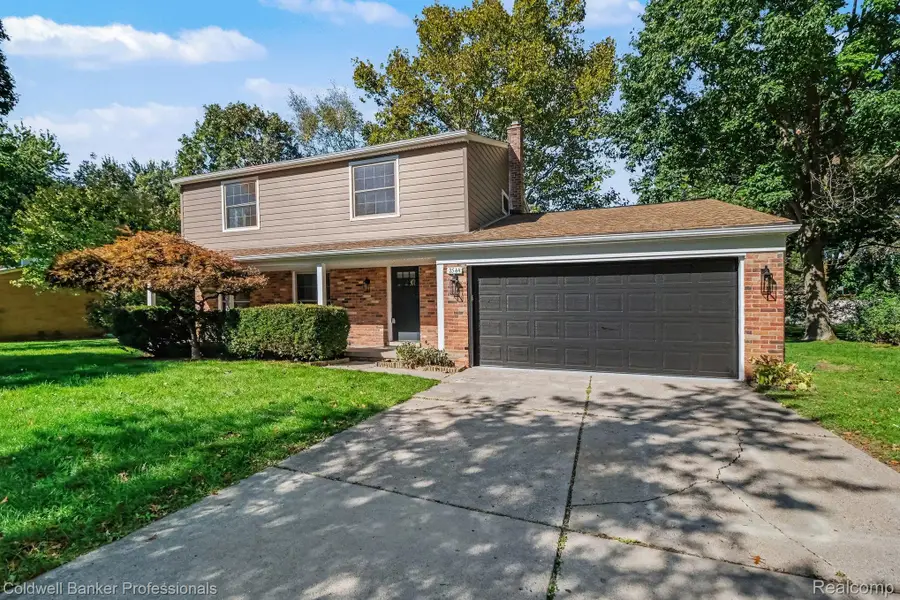 2544 Oxford Drive, Troy, MI 48084 - #3