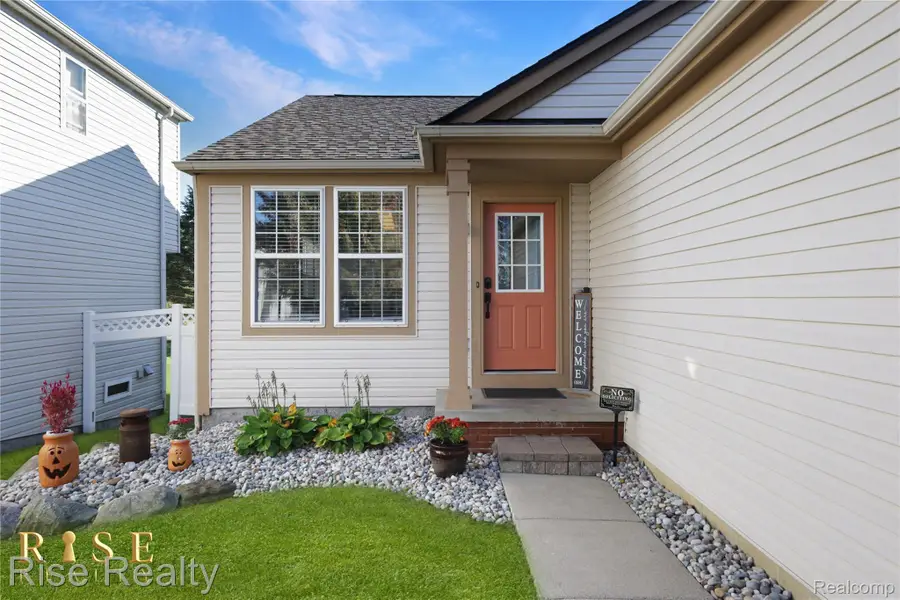 5070 Meadow Crest Circle, Holly, MI 48442 - #2
