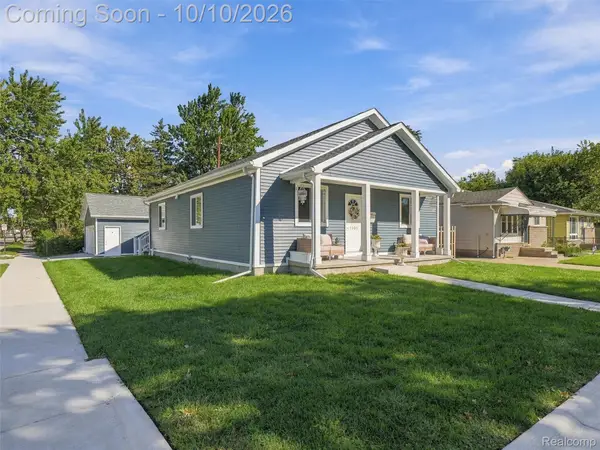 1109 E Pearl Avenue, HazelPark, MI 48030