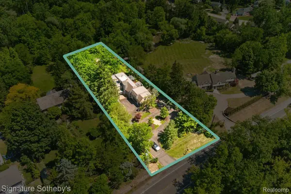 30650 Lahser Road, BeverlyHills, MI 48025