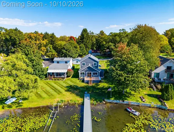 3515 Highland Boulevard, Highland, MI 48356