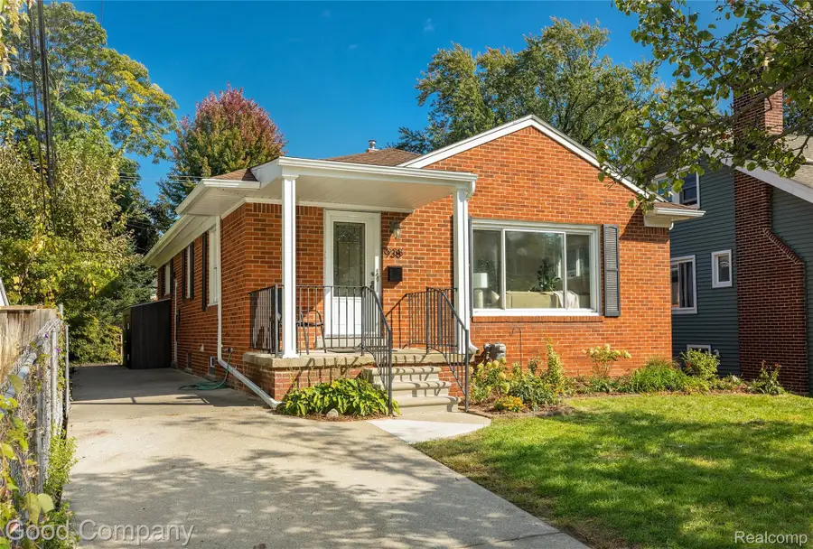 938 Edgewood Drive, Royal Oak, MI 48067 - #2