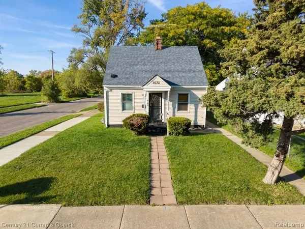 7672 W Outer Drive, Detroit, MI 48235