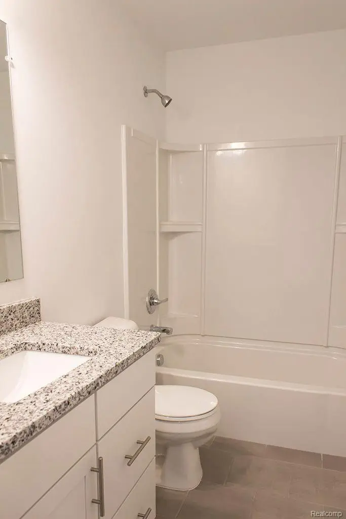 1885 Elizabeth Lane, Ypsilanti, MI 48198 - #3