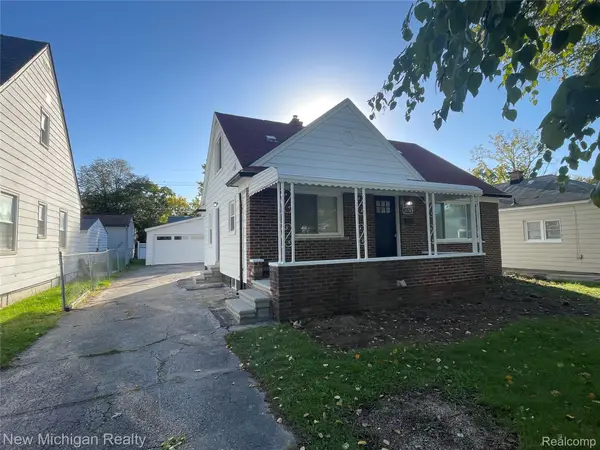 3170 Robina Avenue, Berkley, MI 48072