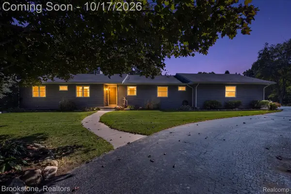 3280 Tanglewood Trail, Chelsea, MI 48118