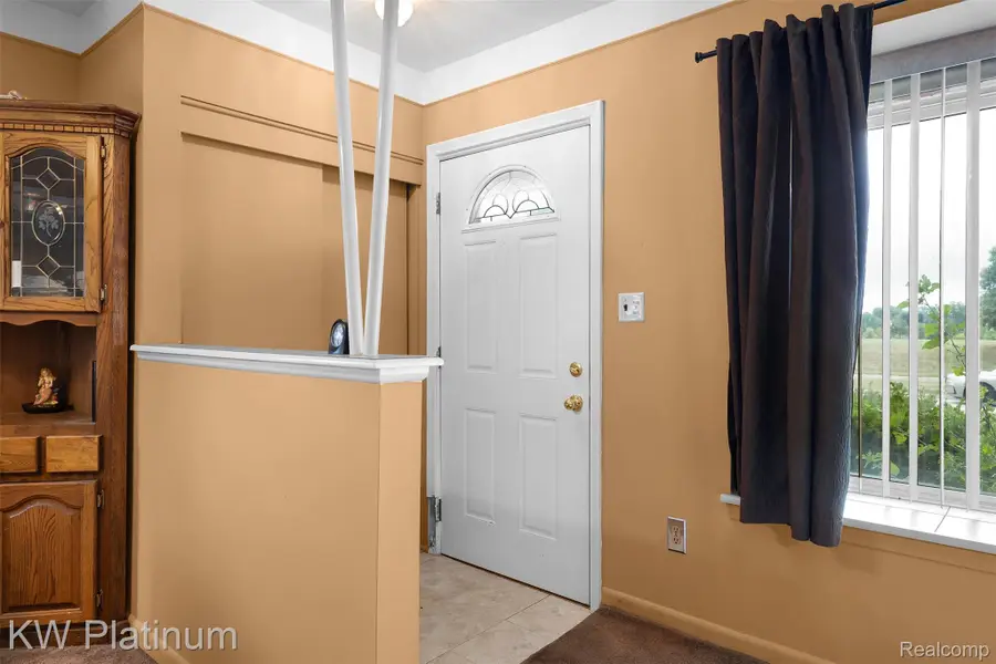 5043 Arden Avenue, Warren, MI 48092 - #3