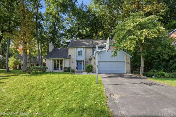 2352 Camron Court, WestBloomfield, MI 48324