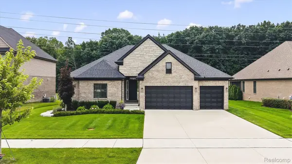 53908 Lawson Creek DR, Utica, MI 48316