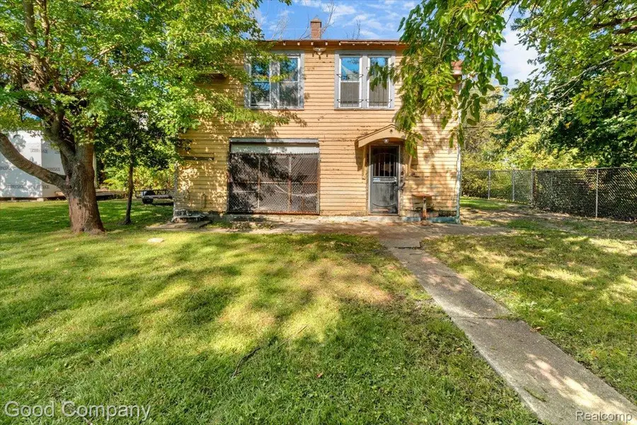 47 Church ST, Highland Park, MI 48203 - #2