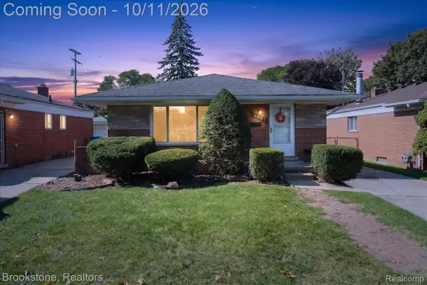 6497 Nightingale ST, DearbornHeights, MI 48127
