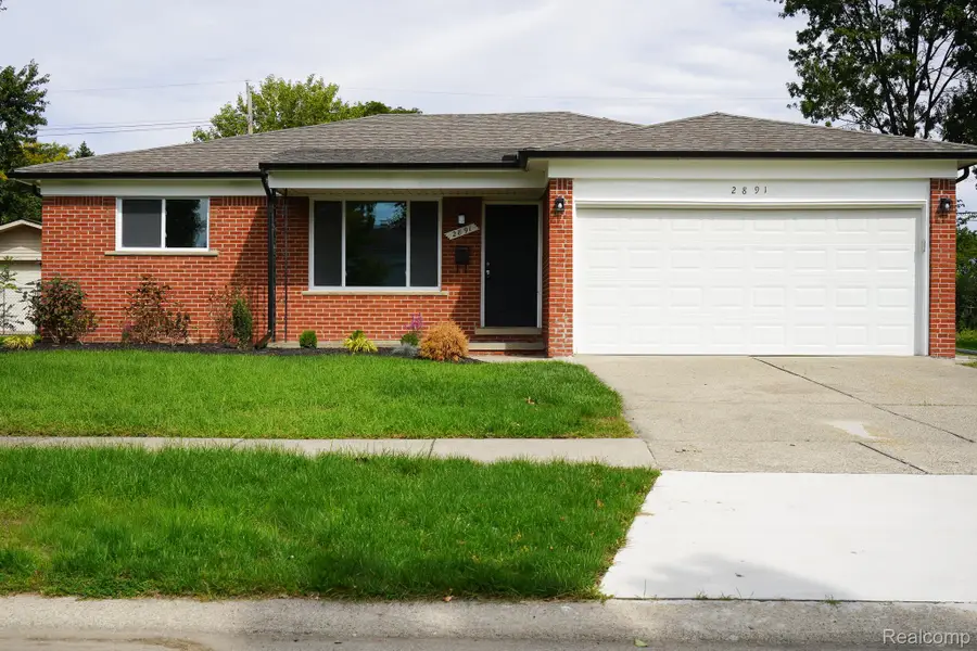 2891 Teasdale DR, Troy, MI 48083 - #2