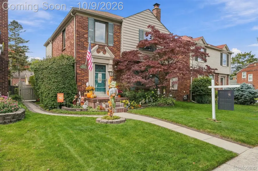 1853 N Rosevere AVE, Dearborn, MI 48128 - #2