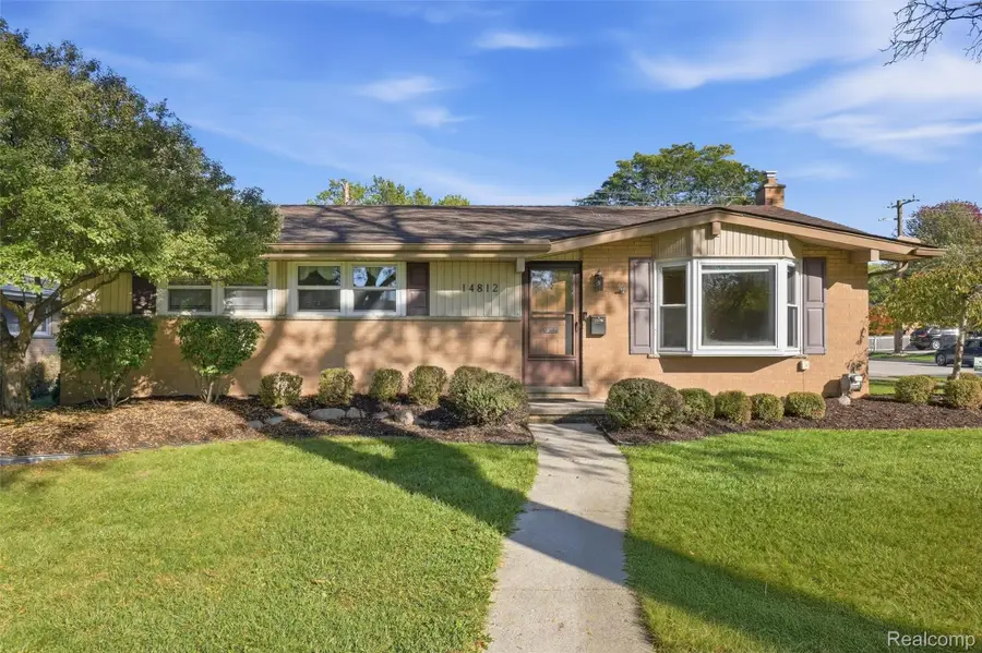 14812 Fairway ST, Livonia, MI 48154 - #2