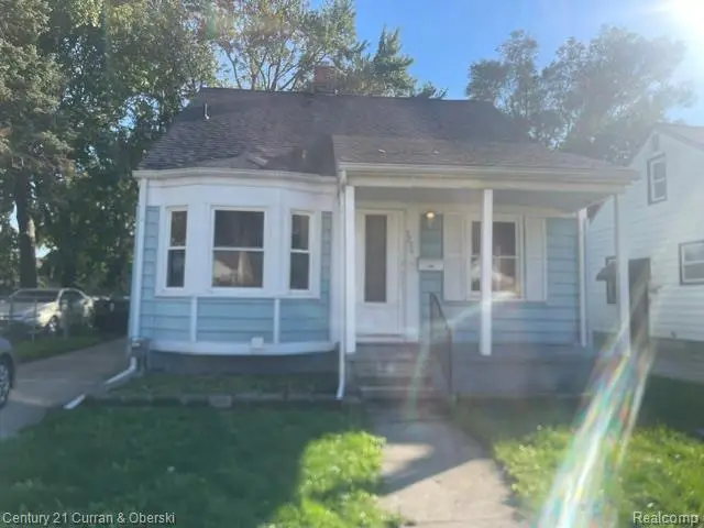 7276 Sterling, Center Line, MI 48015 - #1