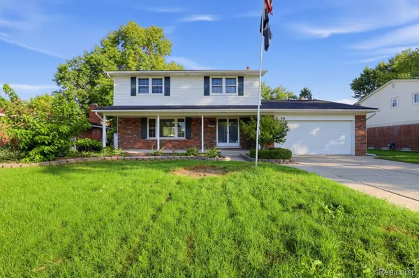 16515 Festian DR, ClintonTownship, MI 48035