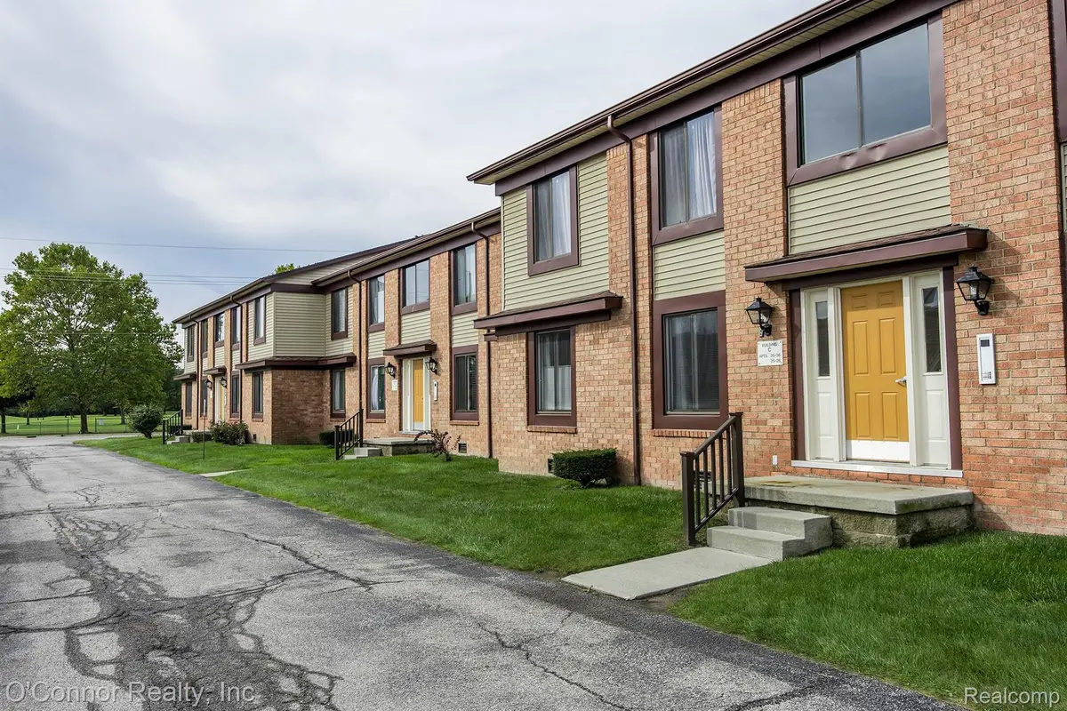 1975 Michigan AVE, Marysville, MI 48040 - #1