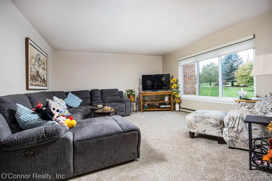 1975 Michigan AVE, Marysville, MI 48040 - #3