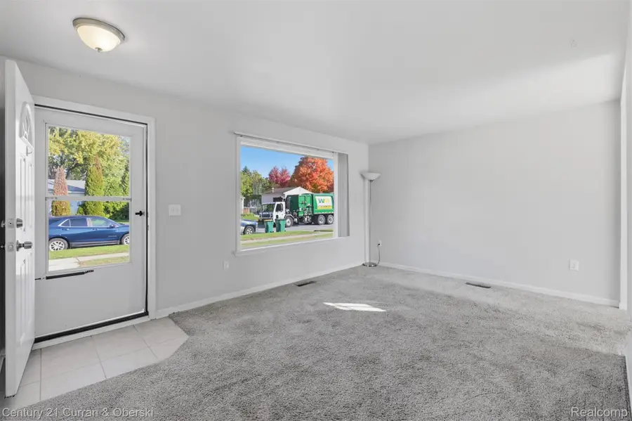 28711 Halecreek ST, Romulus, MI 48174 - #3