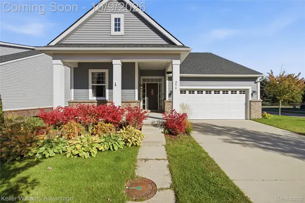 298 Wright ST, Wixom, MI 48393